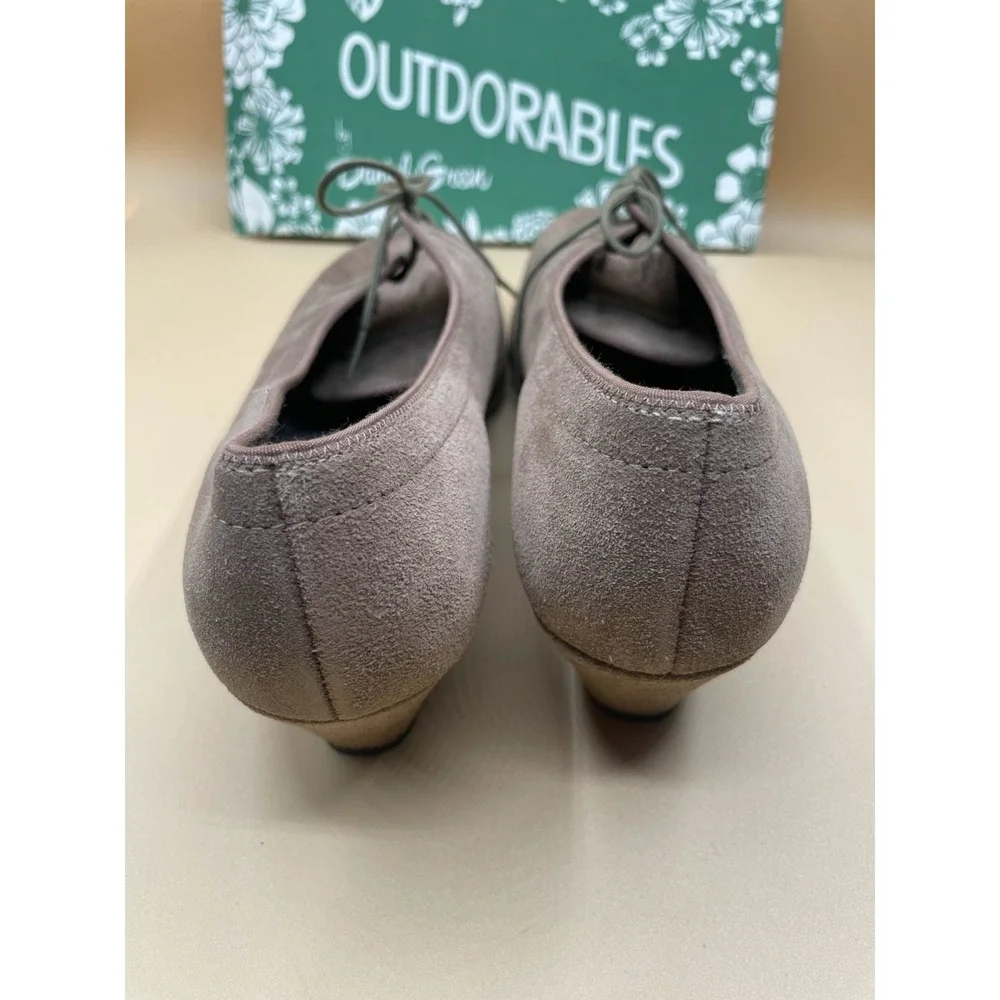 Vintage 70s 80s Outdorables by Daniel Green Suede Heels Shoes Womens 10 W Tan‎